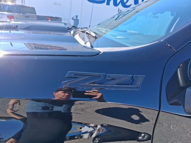 New 2026 Chevrolet Silverado 1500 Custom Trail Boss w/ Dark Appearance Package image 4