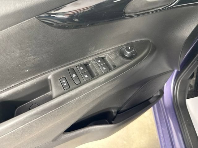 Used 2017 Chevrolet Spark LT FWD image 13