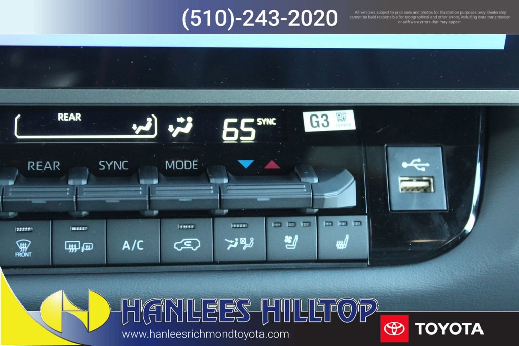 New 2026 Toyota Sequoia Platinum image 29