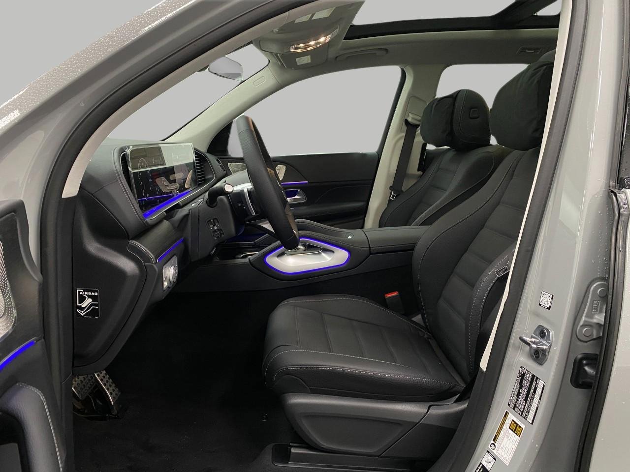 New 2026 Mercedes-Benz GLS 450 4MATIC image 33