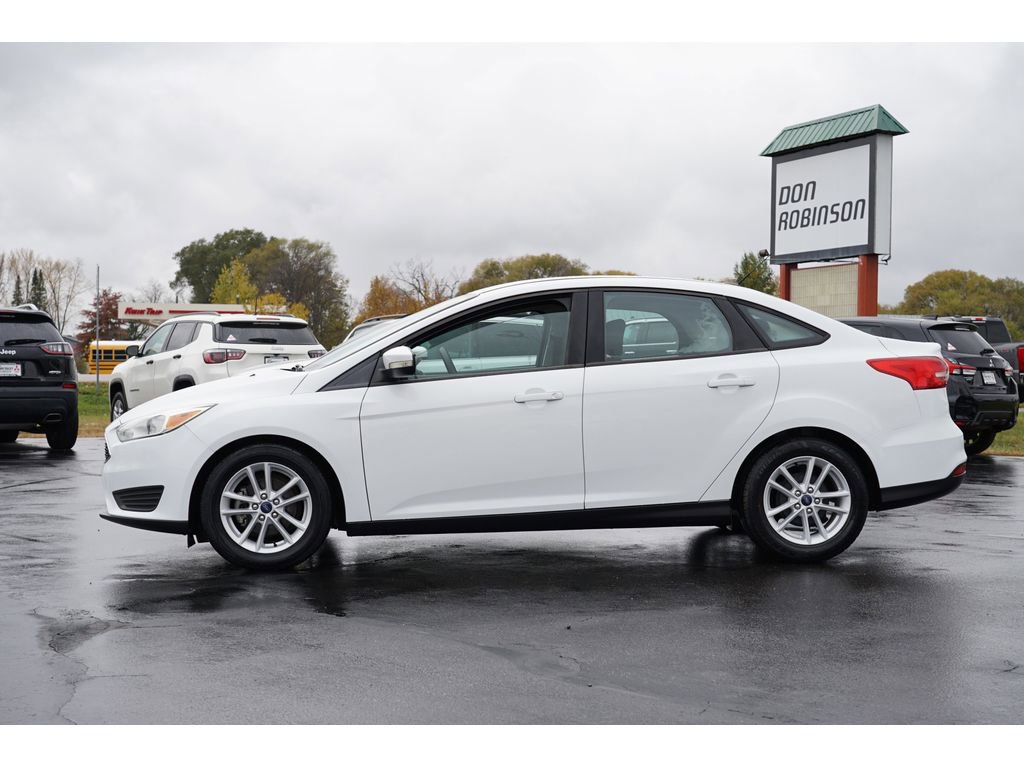 Used 2017 Ford Focus SE image 6
