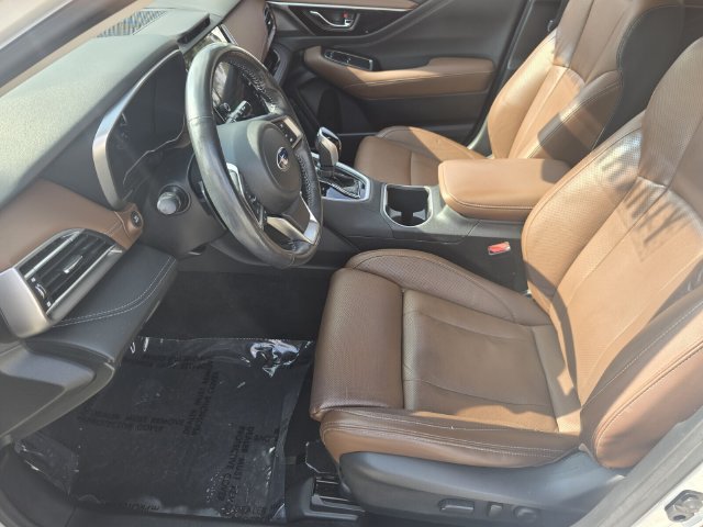 Used 2020 Subaru Outback Touring XT AWD/4WD image 10