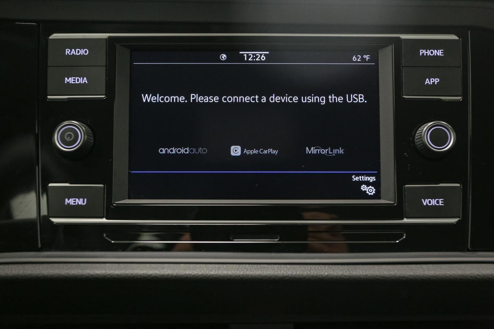 Certified 2022 Volkswagen Jetta S image 25