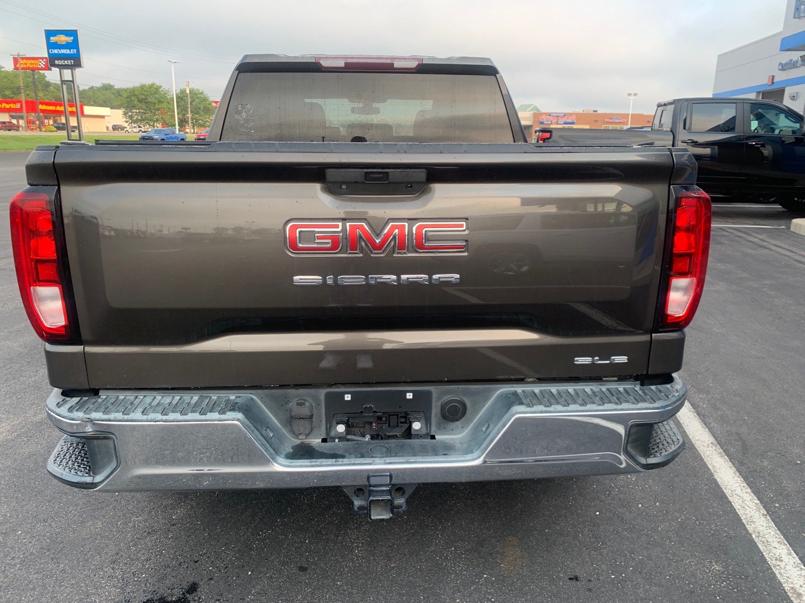 Used 2019 GMC Sierra 1500 SLE w/ SLE Value Package RWD image 4