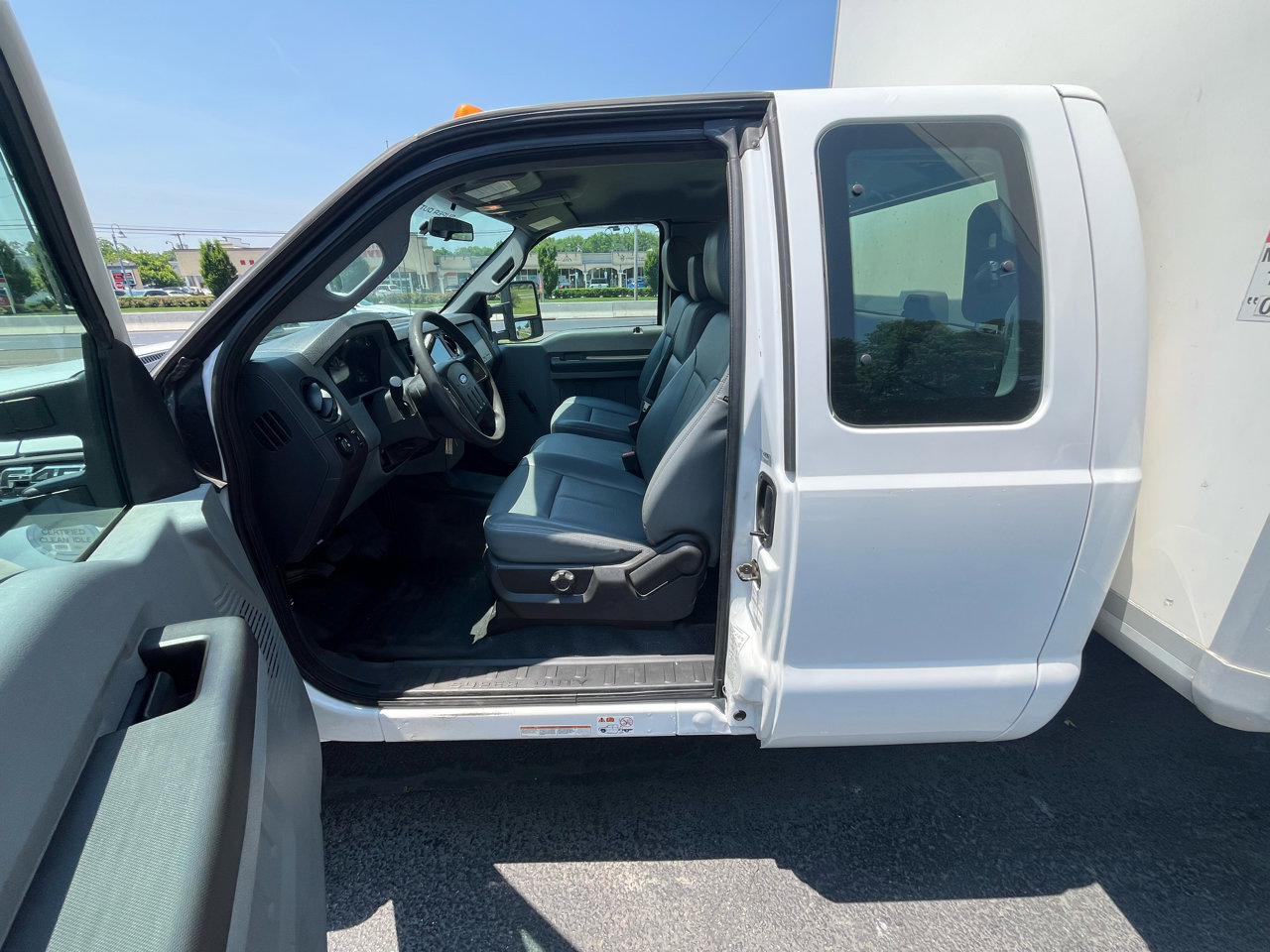 Used 2016 Ford F450 XL image 12