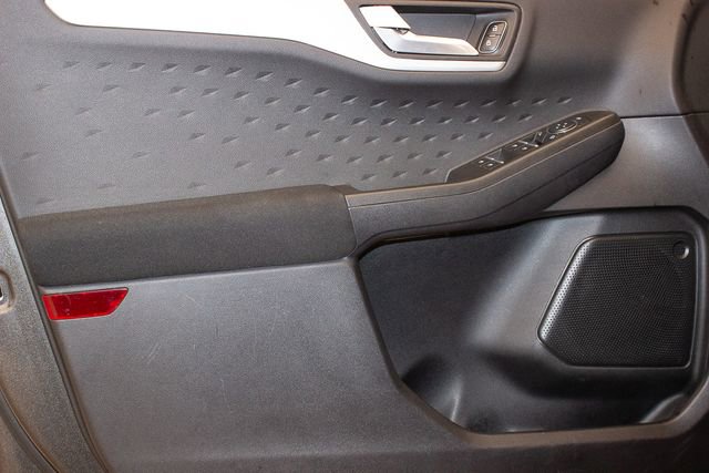 Used 2020 Ford Escape SE image 20