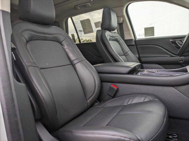 New 2023 Lincoln Aviator Reserve w/ Equipment Group 201A RWD image 13