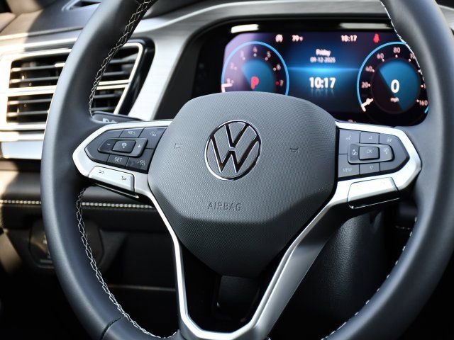 New 2026 Volkswagen Atlas Cross Sport SE image 21