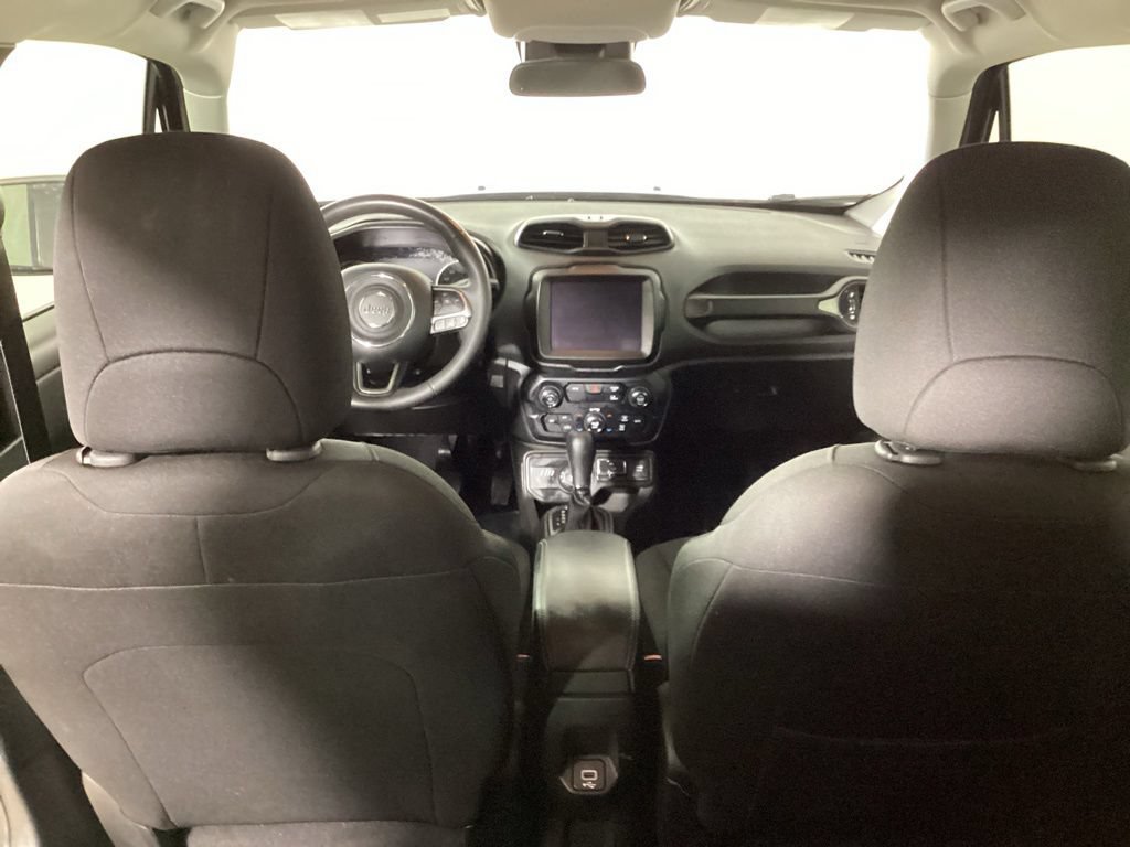 Used 2022 Jeep Renegade Latitude AWD/4WD image 25