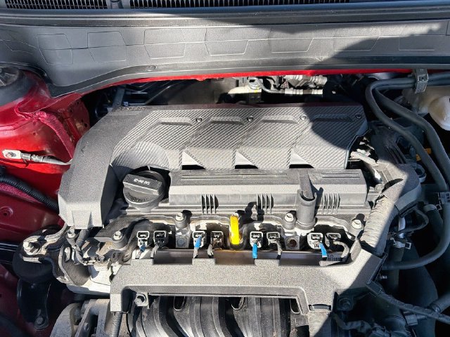 Used 2022 Hyundai Venue Limited FWD image 30