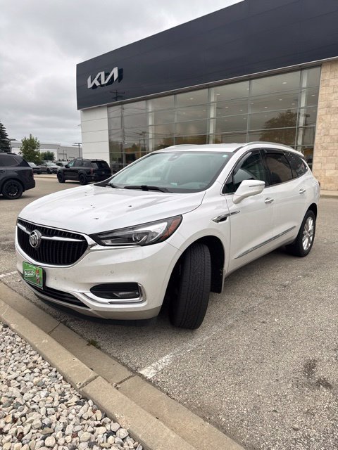Used 2021 Buick Enclave Premium w/ Surround and Sites Package AWD/4WD image 2