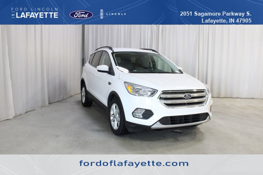 Used 2018 Ford Escape SE FWD video 1