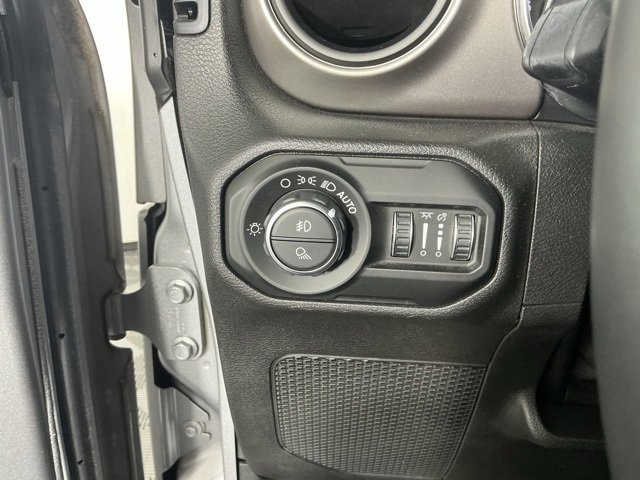 Used 2020 Jeep Gladiator Sport w/ Quick Order Package 24S image 24