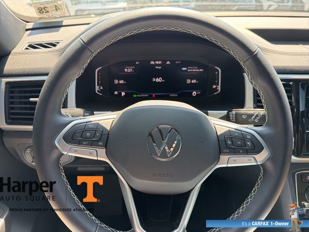 Used 2023 Volkswagen Atlas Cross Sport SEL AWD/4WD image 16