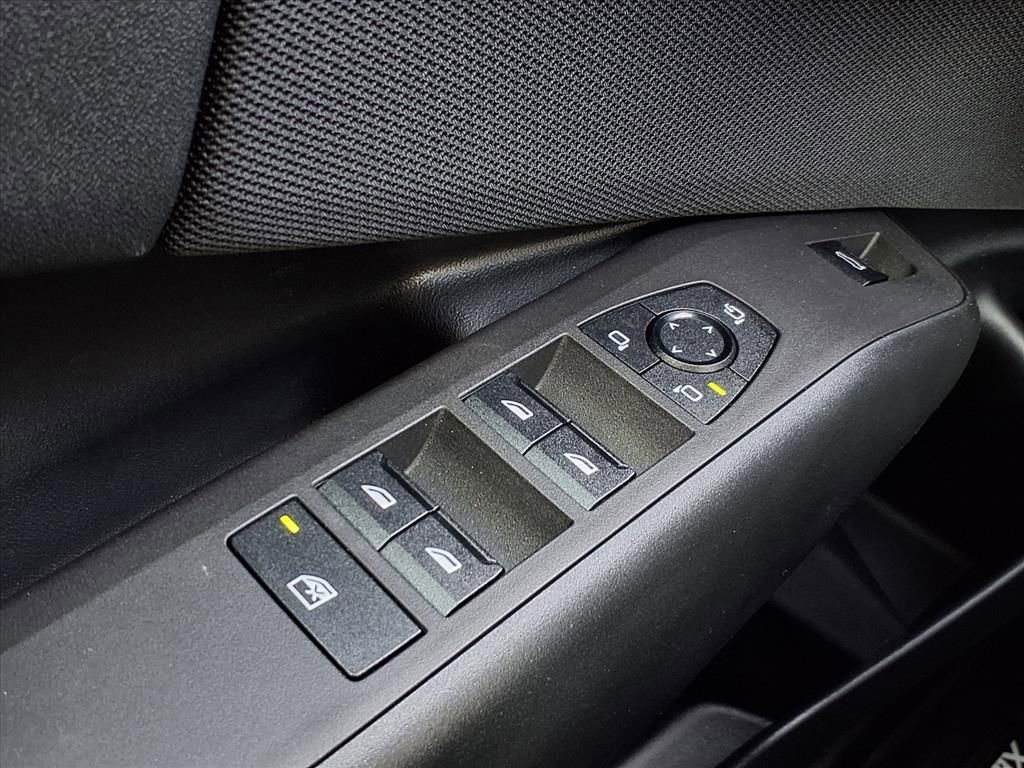 Used 2025 BMW X3 xDrive30i w/ Premium Package image 23