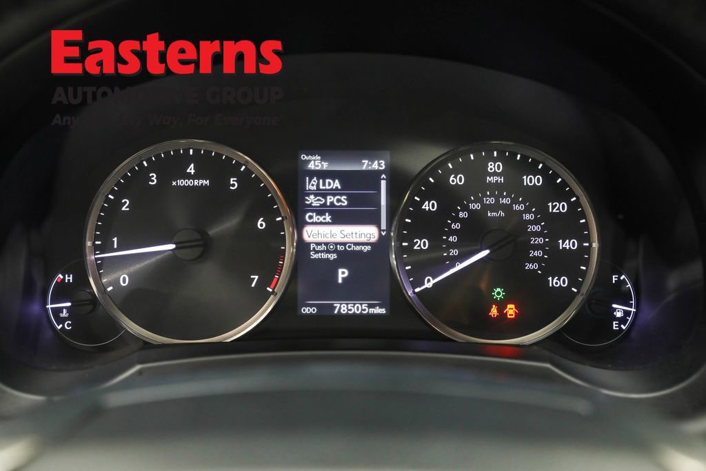 Used 2018 Lexus IS 300 AWD w/ Comfort Package image 18