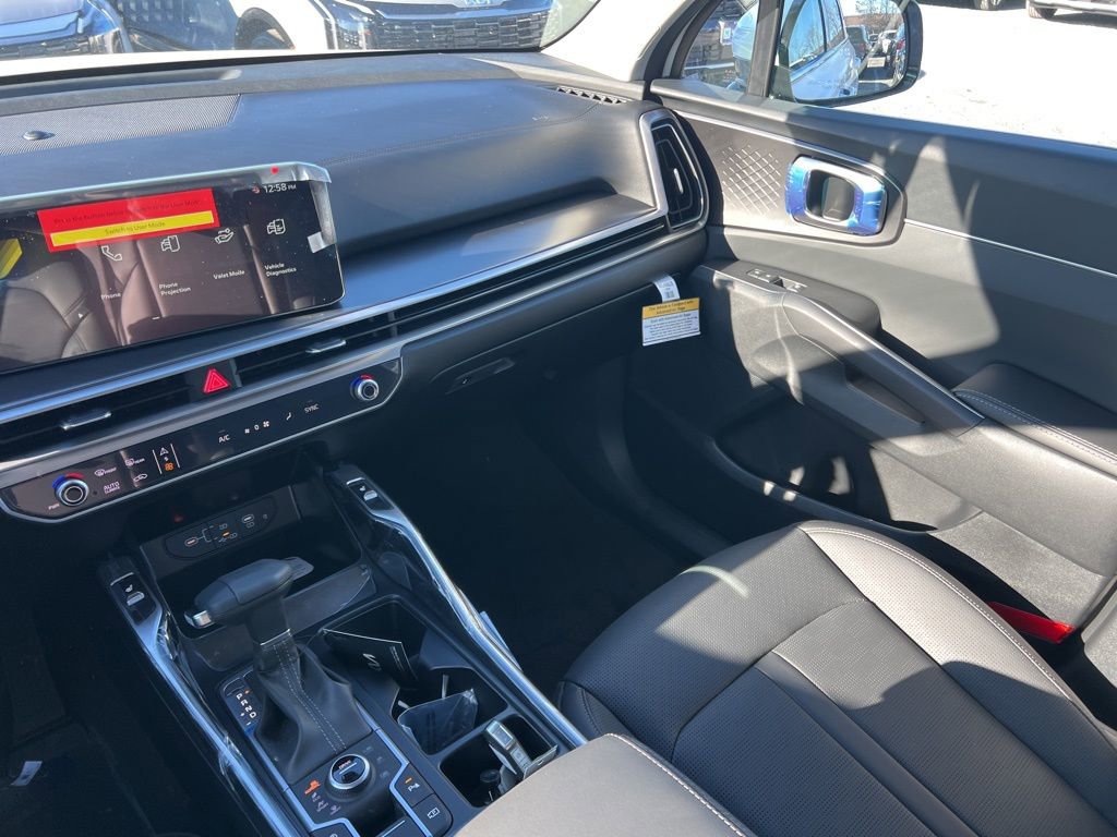 New 2026 Kia Sorento S w/ S Panoramic Sunroof Package image 13
