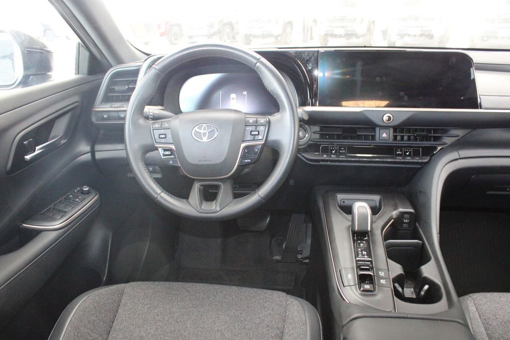 Certified 2023 Toyota Crown XLE image 2