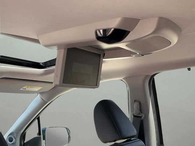 Used 2022 Honda Pilot Touring image 14