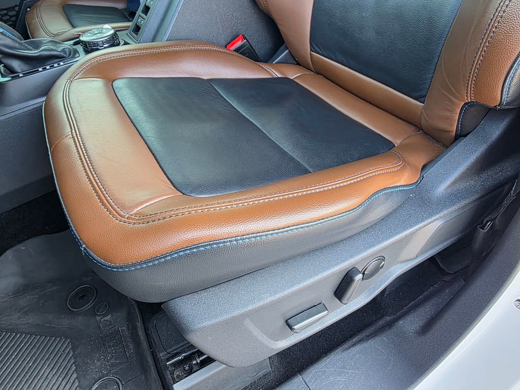 Used 2023 Ford Bronco Outer Banks w/ Sasquatch Package image 13