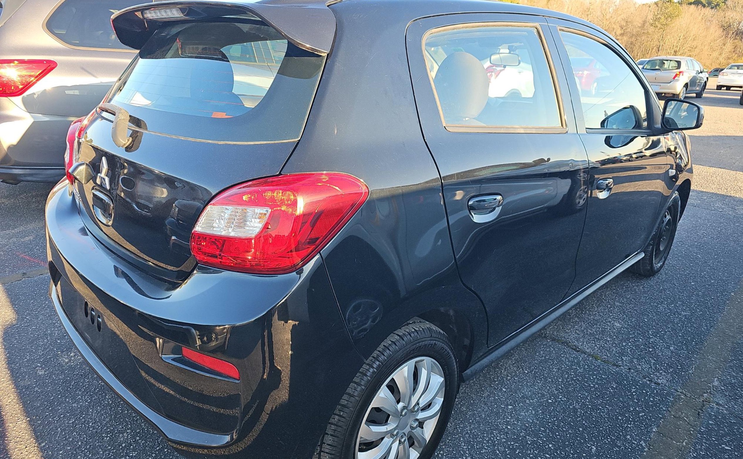 Used 2020 Mitsubishi Mirage ES image 3