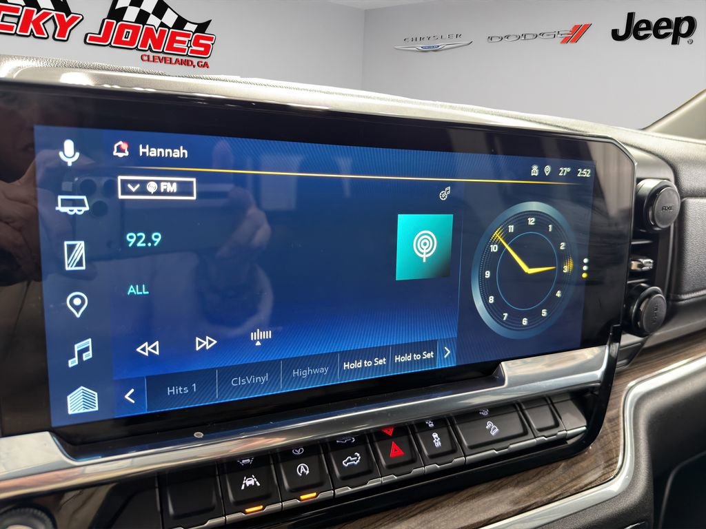 Used 2025 Chevrolet Silverado 1500 RST image 32