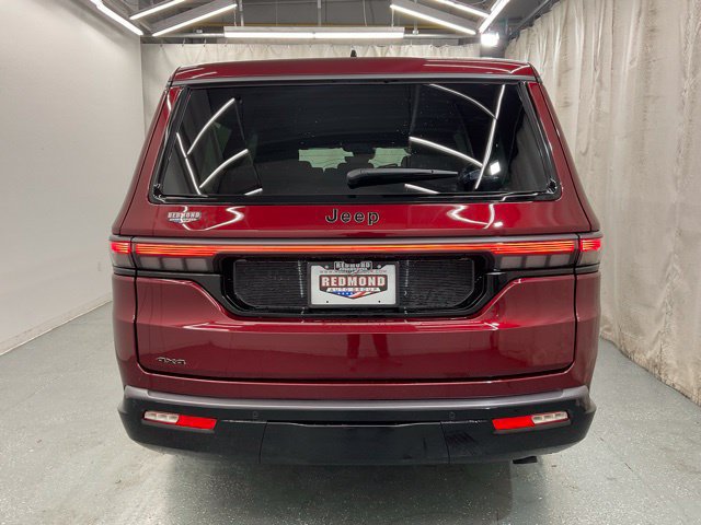 New 2026 Jeep Grand Wagoneer L Limited AWD/4WD image 6