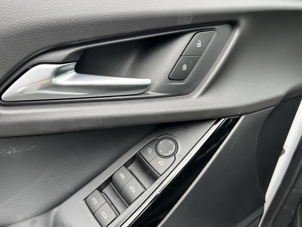 New 2027 Chevrolet Equinox LT AWD/4WD image 17
