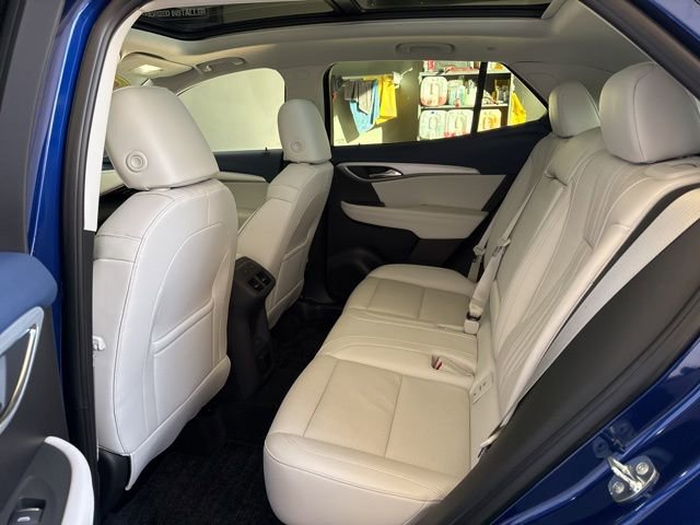 Used 2024 Buick Envision Avenir image 11