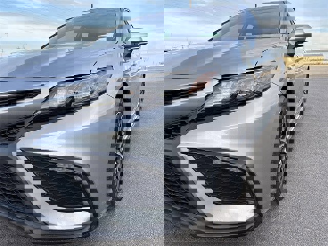 Used 2024 Toyota Camry SE image 17