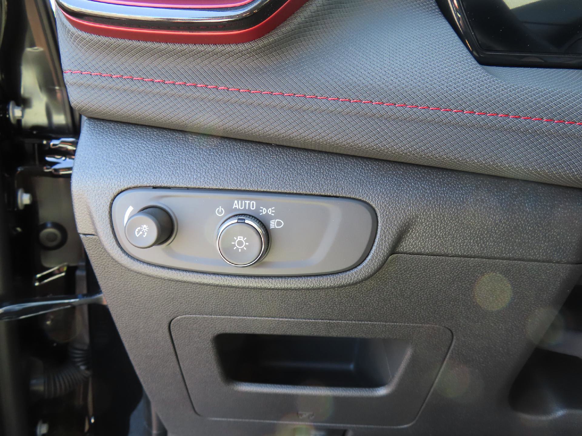 New 2026 Chevrolet TrailBlazer RS w/ Convenience Package image 19