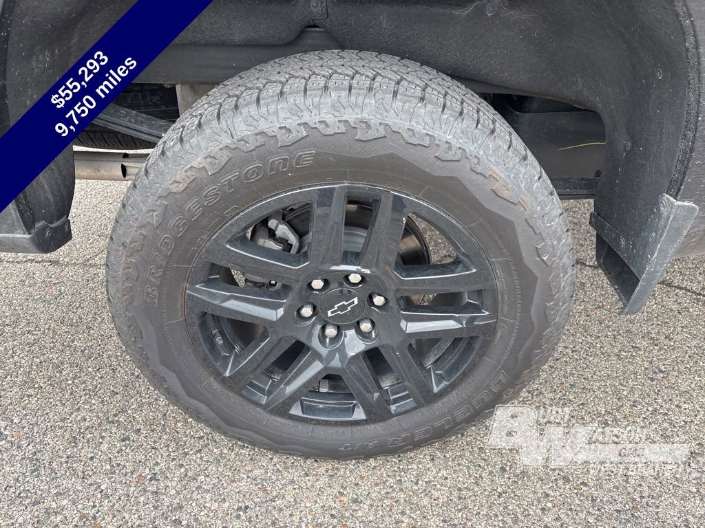 Used 2026 Chevrolet Silverado 1500 LT Trail Boss w/ LT Trail Boss Premium Package AWD/4WD image 13