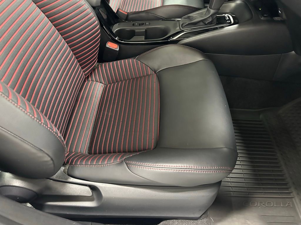 Used 2025 Toyota Corolla XSE FWD image 59