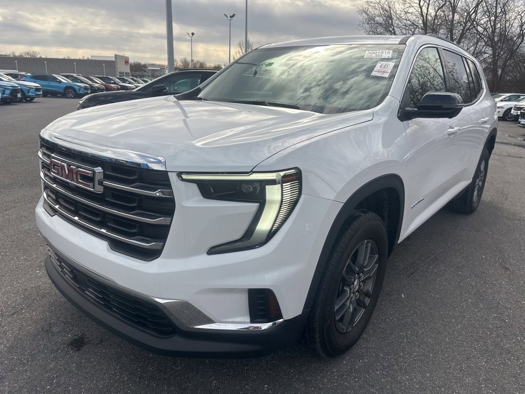 Used 2025 GMC Acadia Elevation