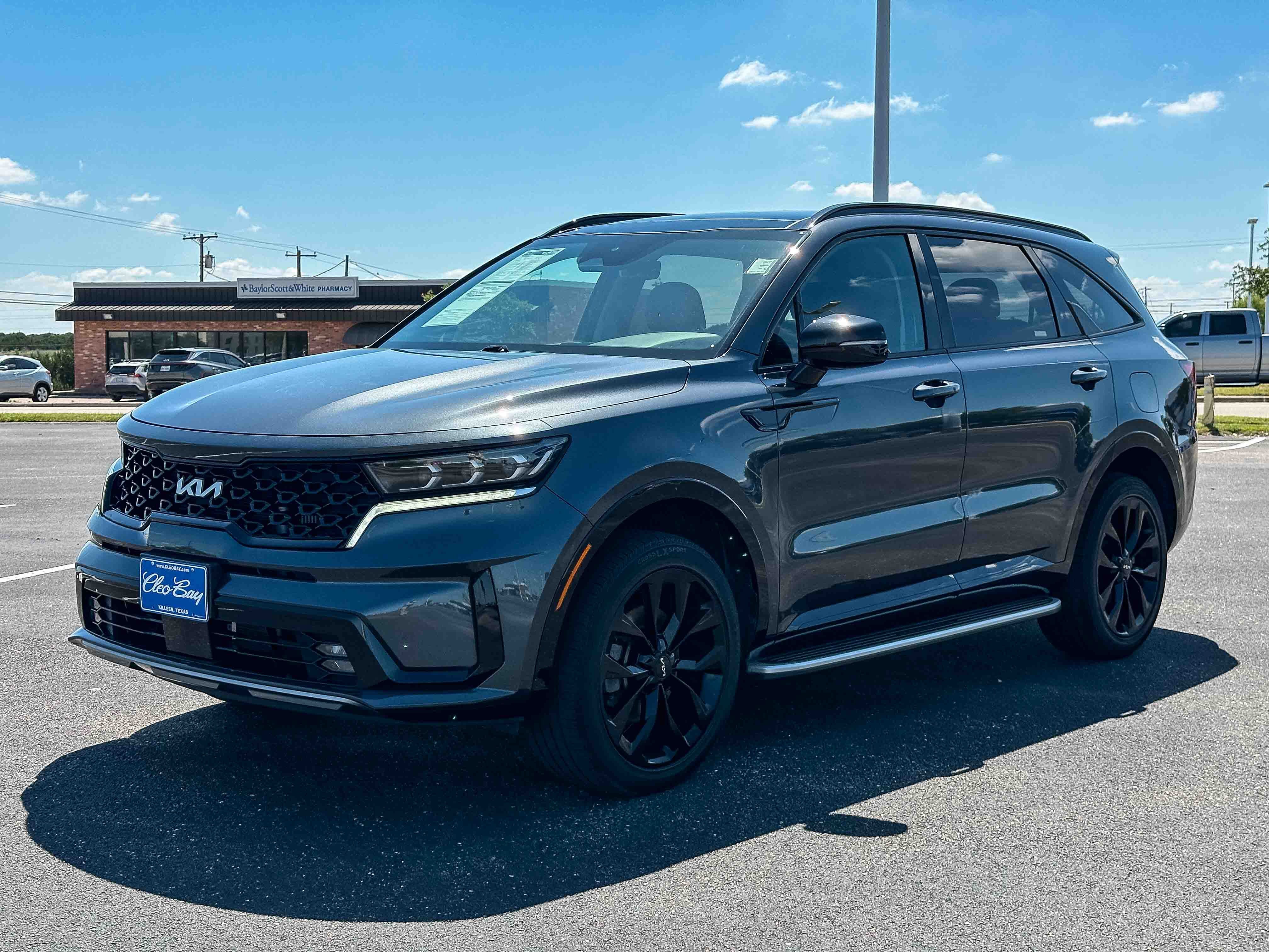 Used 2023 Kia Sorento SX AWD/4WD image 10