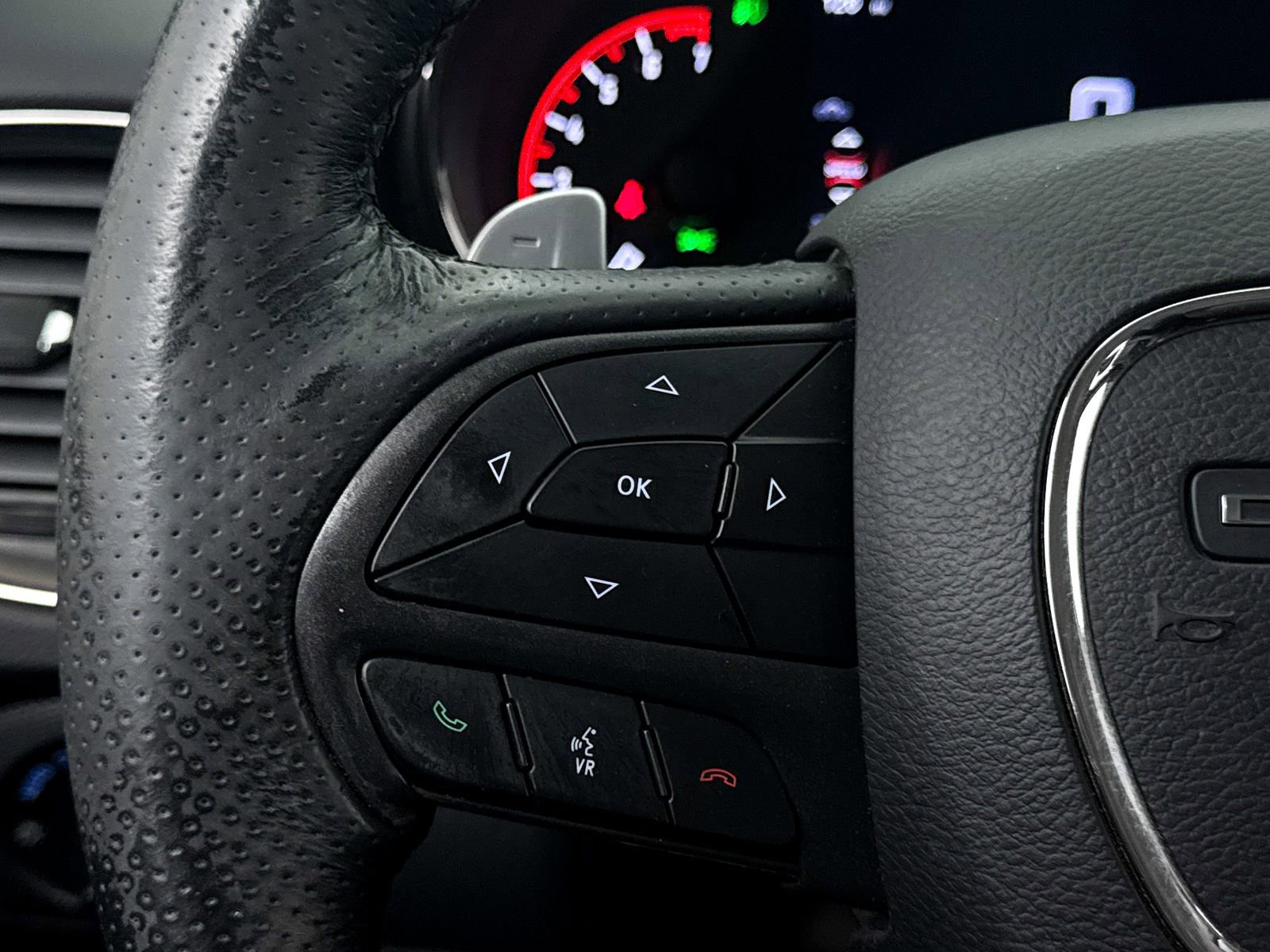 Used 2018 Dodge Durango GT image 33