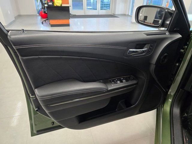Used 2023 Dodge Charger SRT Hellcat image 13