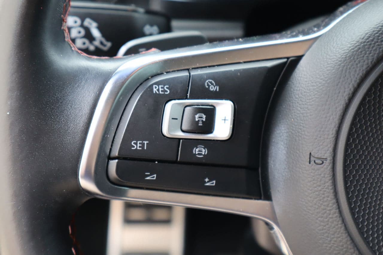 Used 2021 Volkswagen Jetta GLI Autobahn FWD image 12