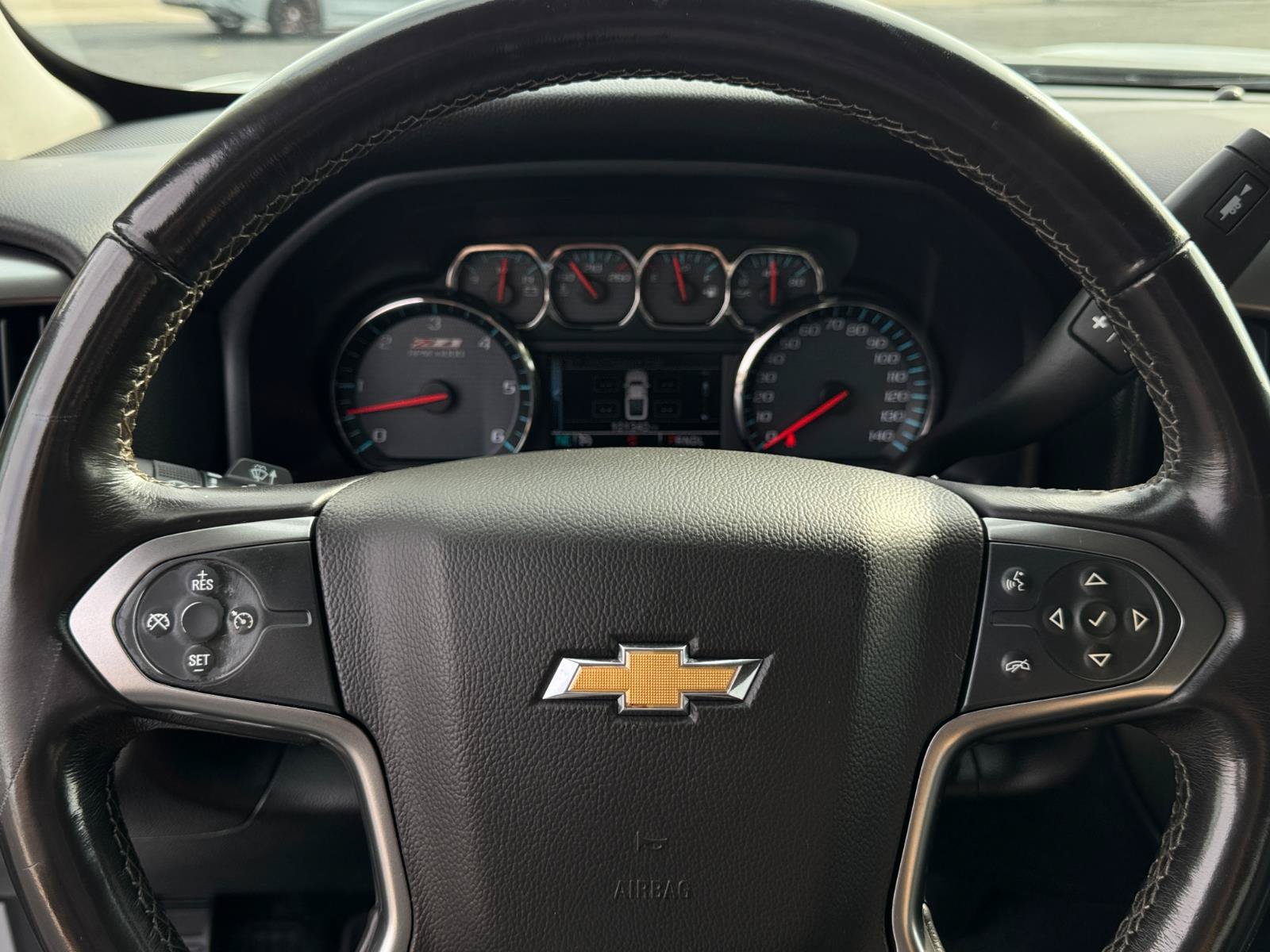 Used 2018 Chevrolet Silverado 1500 LT w/ All Star Edition AWD/4WD image 20