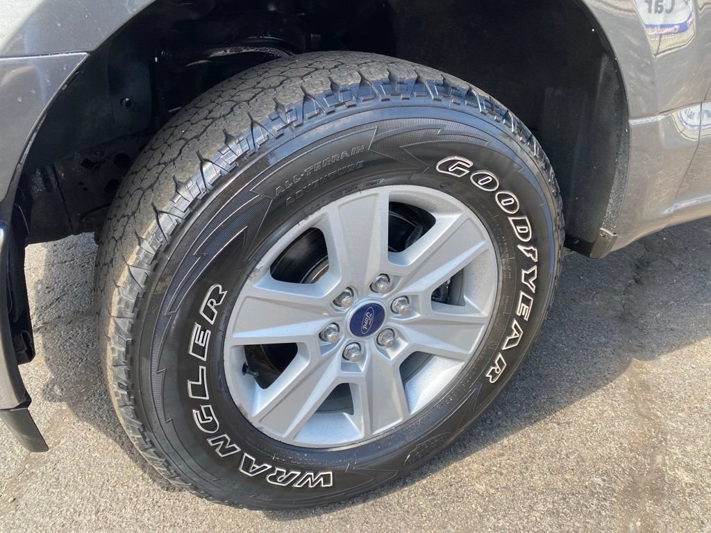 Used 2017 Ford F150 XLT w/ Equipment Group 301A Mid AWD/4WD image 26