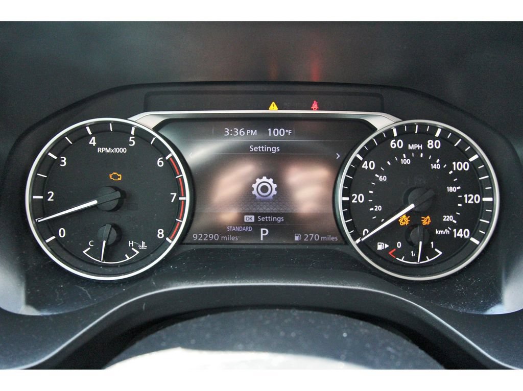 Used 2022 Nissan Rogue SV w/ SV Premium Package FWD image 10