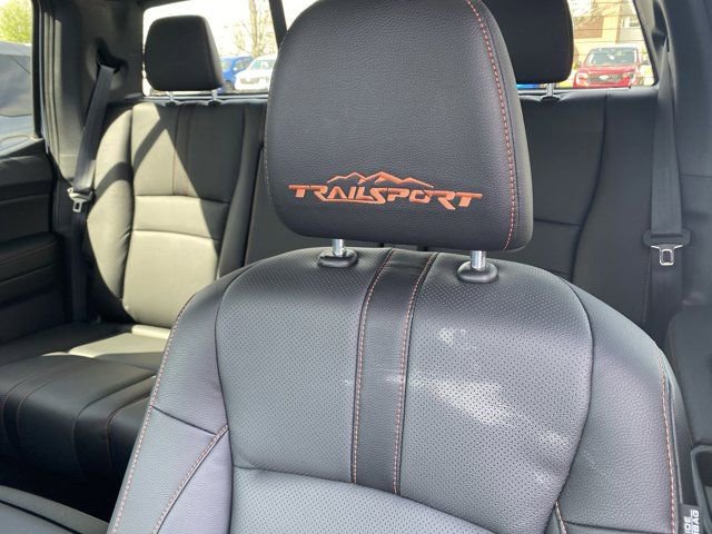 Used 2025 Honda Ridgeline TrailSport image 40