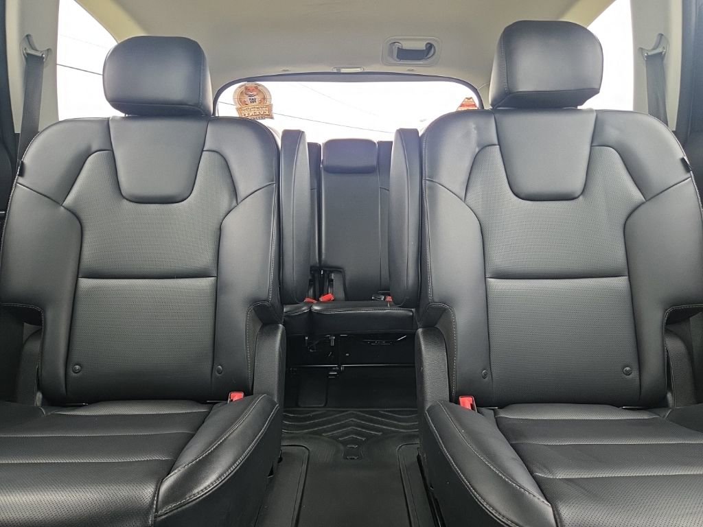 Used 2024 Kia Telluride S image 21