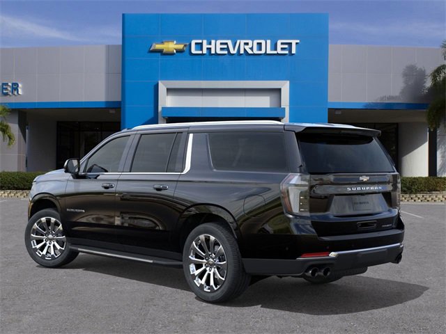 New 2026 Chevrolet Suburban Premier image 3