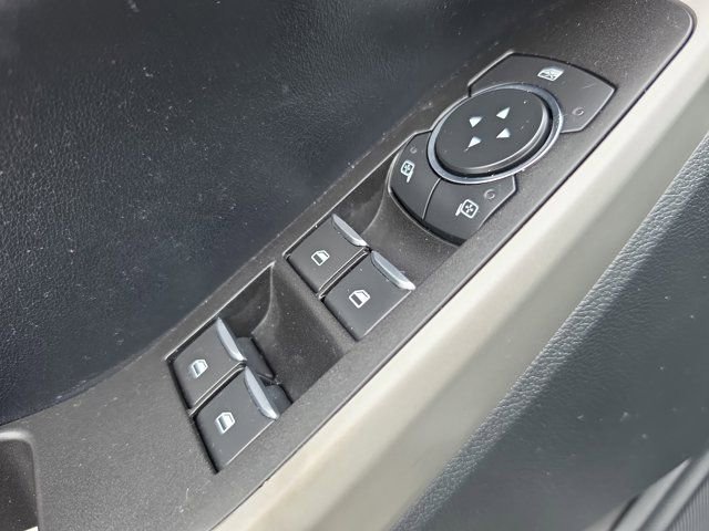 Certified 2022 Ford Explorer XLT w/ Equipment Group 202A image 16