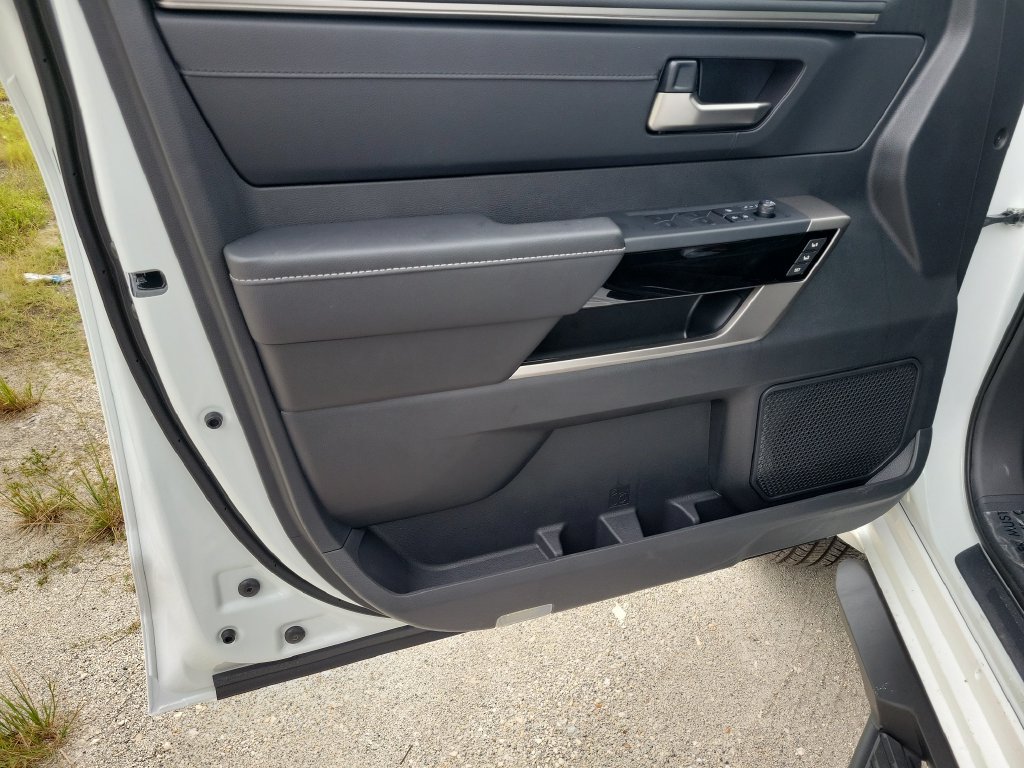 New 2026 Toyota Tundra Limited AWD/4WD image 19