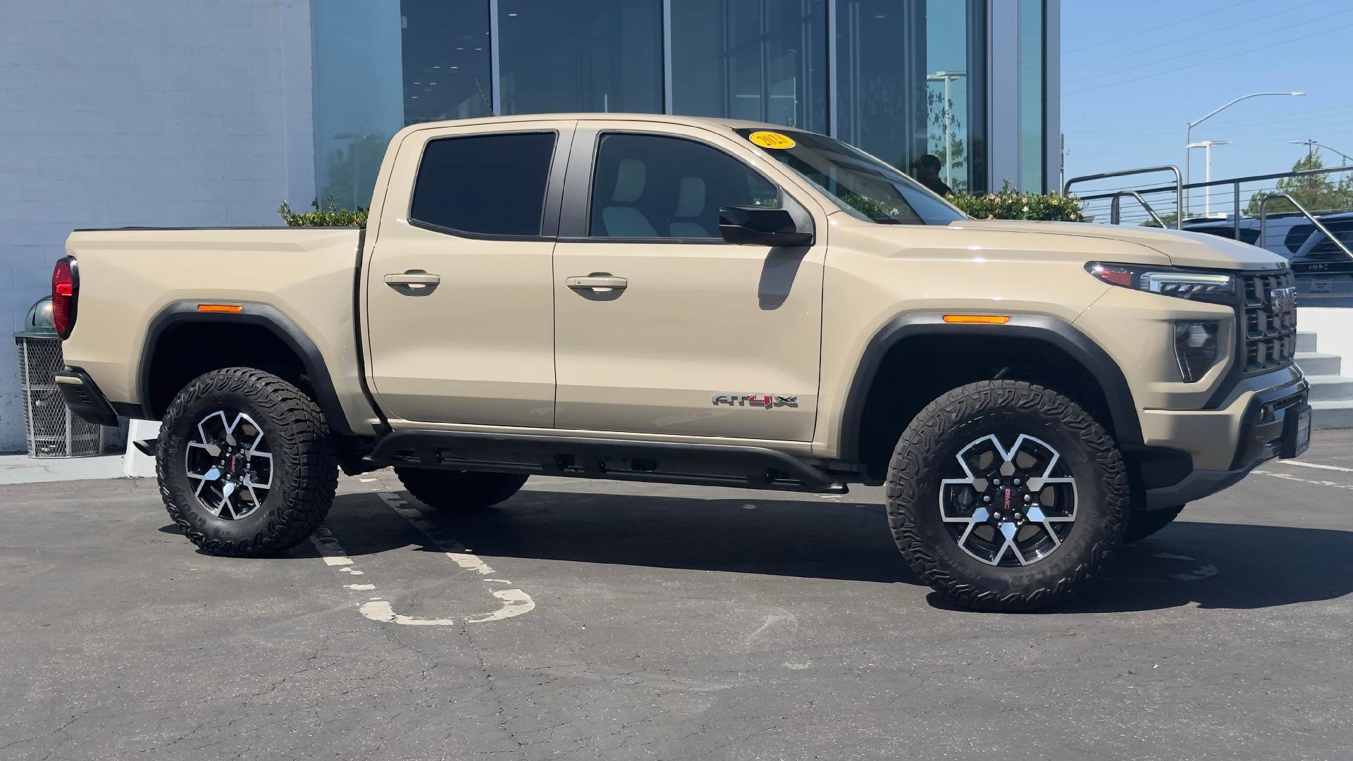Used 2023 GMC Canyon AT4X AWD/4WD image 2