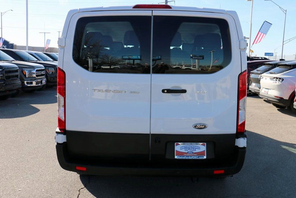 Used 2023 Ford Transit 350 XLT image 6