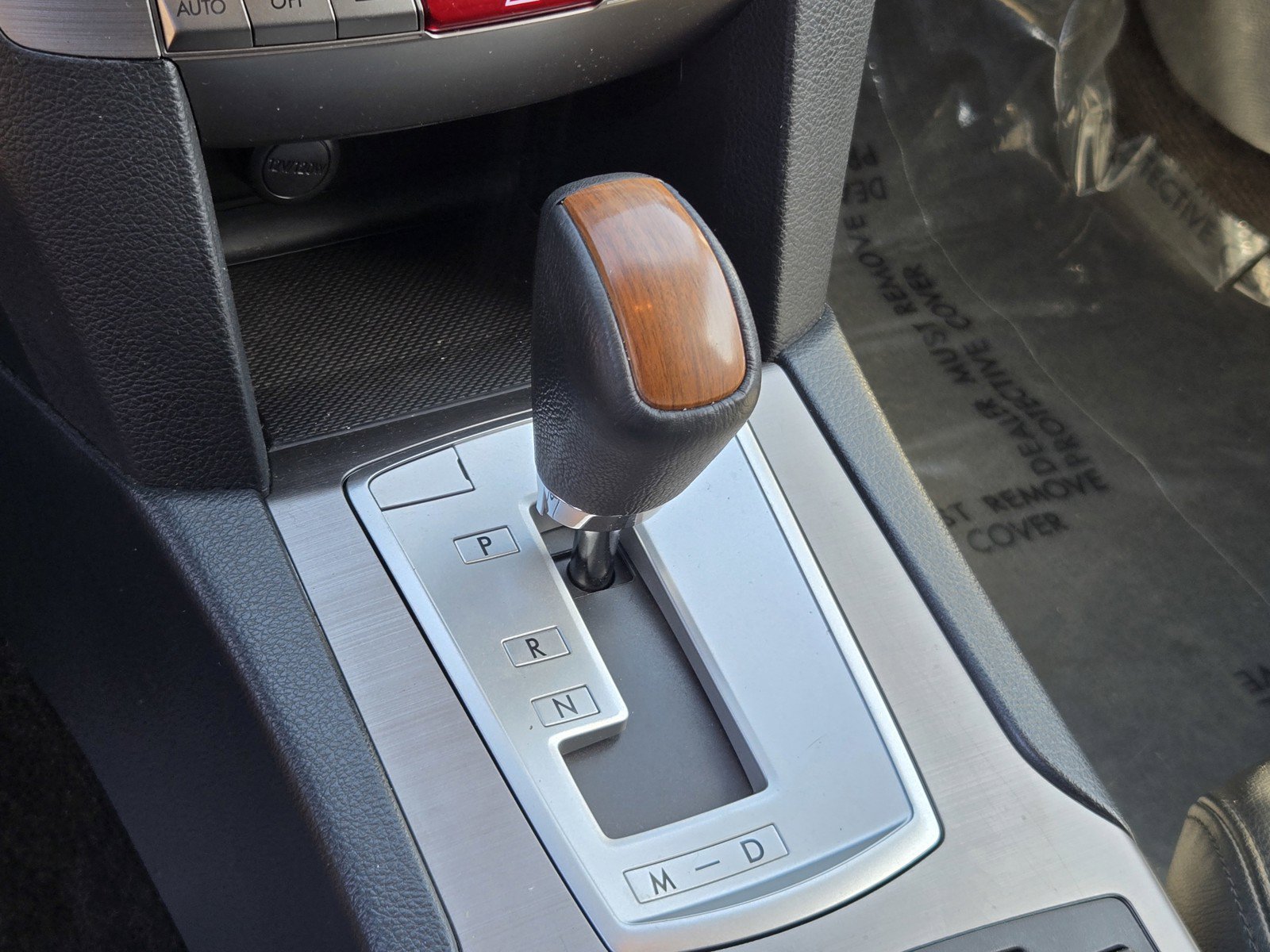 Used 2014 Subaru Outback 2.5i Limited AWD/4WD image 19