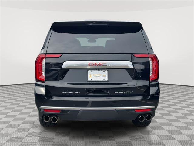 Used 2024 GMC Yukon XL Denali image 5